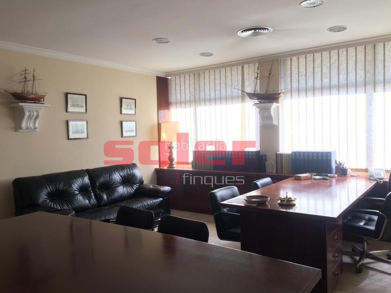 Foto d7977bd1-afe7-438a-9678-ae7c61934180. Bureau dans Catalunya - Fontetes Cerdanyola del Vallès