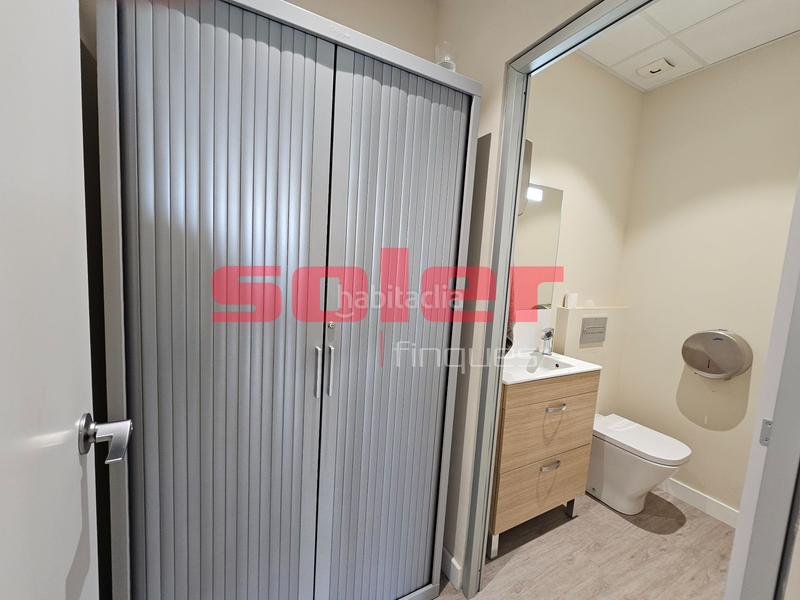 Foto 3d3c1c25-8dba-4b26-8caa-b68c5243132e. Location bureau dans Can Vallhonrat Rubí