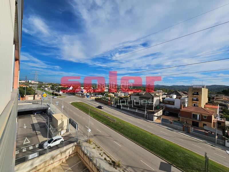 Foto 51cb10ec-3f7c-410a-af69-2f9104a1466f. Rent office space in Can Vallhonrat Rubí