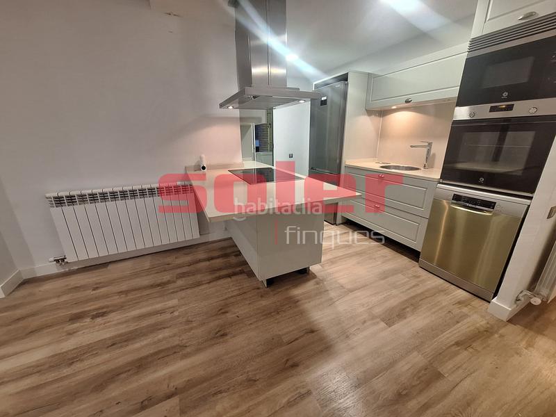 Foto 20860b04-af72-48c6-8a66-332ef3f33415. Flat with heating in Eixample Sant Cugat del Vallès