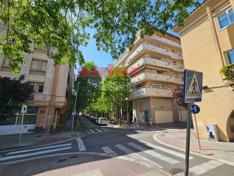 Foto 6bb7a10c-010e-4332-9941-b33007b42ec8. Local comercial oportunidad comercial en ubicación estratégica en Sant Cugat del Vallès