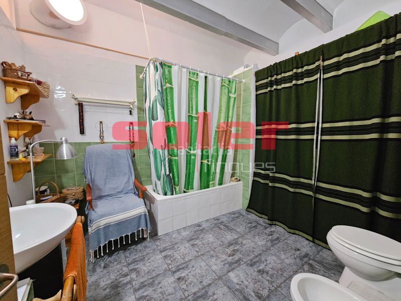 Foto a6b10e97-cdc7-46dc-ad00-943feda7d04d. Alquiler local comercial local singular con encanto rústico y jardín — valldoreix, en Sant Cugat del Vallès