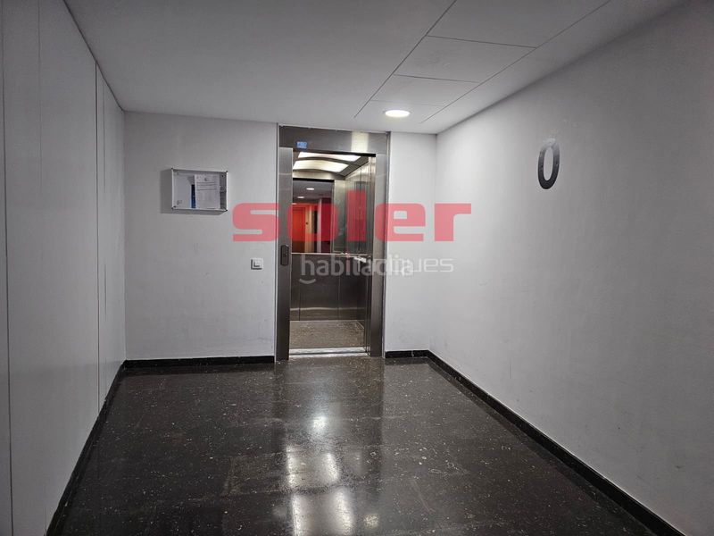 Foto ff288ce6-170d-4c7c-86e4-345b34e46650. Pis amb calefacció aparcament a Centre Rubí