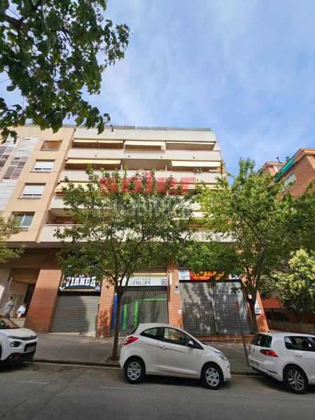 Foto 406c4854-89a4-452a-b133-e1cd1940d737. Piso en passeig de la torre blanca 33 vivienda situada en una de las zonas más demandadas de sant cugat, en el barrio de torreblanca, a pocos minutos de la rambla del c en Sant Cugat del Vallès