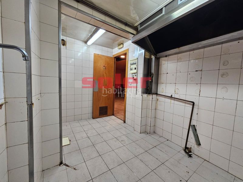 Foto 6c9d43fc-d569-4971-8fac-fc4eb03a5964. Alquiler local comercial  de 90 m² en alquiler en pleno centro (no actividad restauración) en Sant Cugat del Vallès