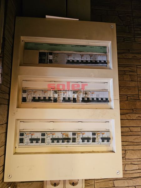 Foto a0eca325-7da5-4fc7-a08d-98b79fcfae1d. Alquiler local comercial  de 90 m² en alquiler en pleno centro (no actividad restauración) en Sant Cugat del Vallès