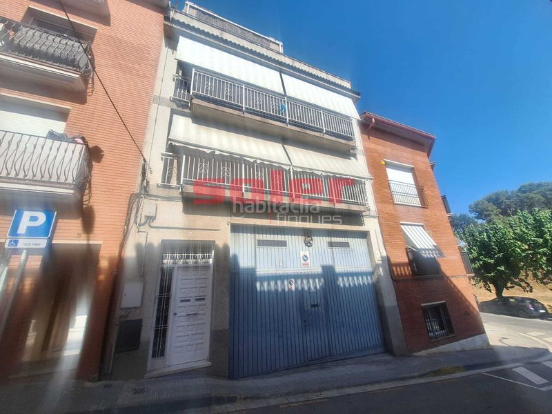 Foto a024f8e4-526e-41a8-af39-c60006f18ac1. Dúplex amb calefacció a Ca n´Oriol Rubí