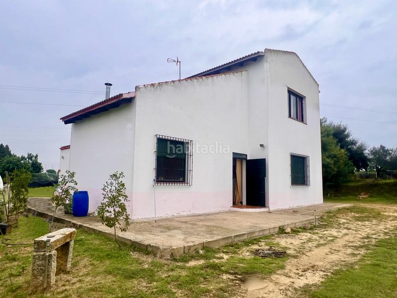 Foto e505fd02-3351-4b68-a4aa-b897c017c30a. Masía finca rústica de campo en Almonte Almonte