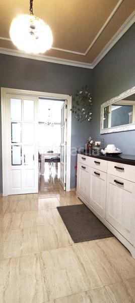 Foto 28689291-3458-4513-a85c-b0a90e4fdfa4. Chalet avec parking piscine dans Espartinas pueblo Espartinas