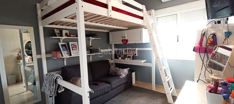 Foto 3fd01a40-107a-41cd-be4a-c6fdd1255e57. Chalet avec parking piscine dans Espartinas pueblo Espartinas