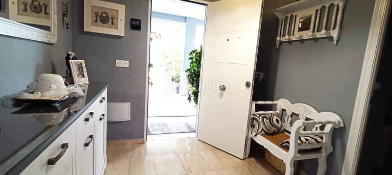 Foto 88f5c5bc-1dba-493b-a532-9130732d2d0e. Chalet avec parking piscine dans Espartinas pueblo Espartinas