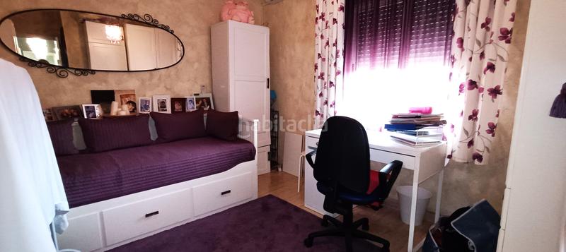 Foto bf003c2b-31f4-4d0d-8fda-1bf2f88a51de. Chalet avec parking piscine dans Espartinas pueblo Espartinas