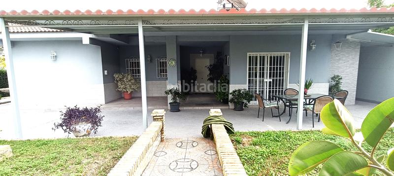 Foto d34b299e-4758-49ed-a353-d3151ec26c50. Chalet avec parking piscine dans Espartinas pueblo Espartinas