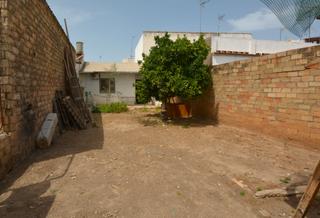Maison jumelée  Calle maría auxiliadora. Tu proyecto se puede hacer realidad en esta propiedad