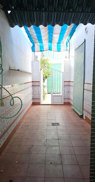 Foto b0cd6d9a-6f91-42b1-8d40-e3c7ba1e0d8f. House in Pilas