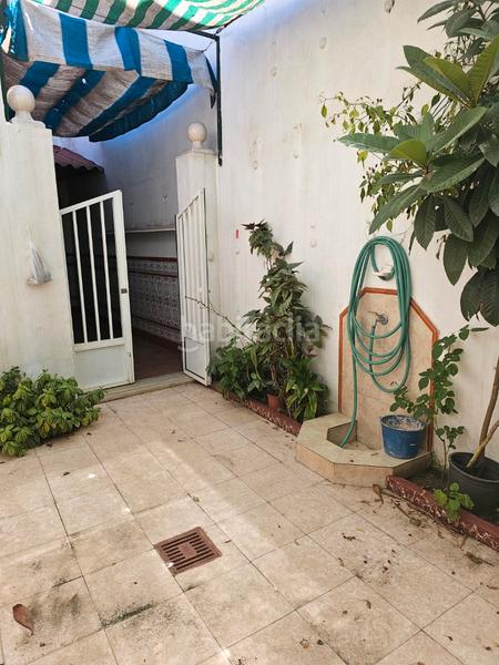 Foto f4f5a885-ee19-42ee-ada4-8d425542c69d. House in Pilas