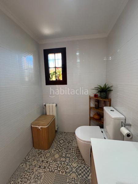 Foto 1aaf3b2d-bce6-456a-9107-b9be09bb2bb0. Casa pareada magnífico chalet pareado en Espartinas pueblo Espartinas