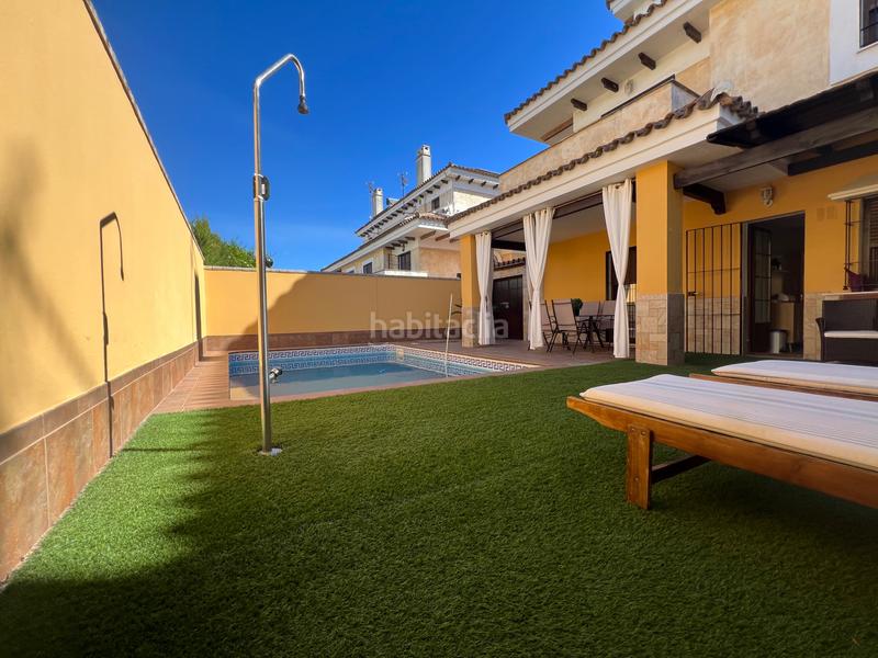 Foto 2e62c80f-bf09-438c-96a0-f95a52ad0875. Casa pareada magnífico chalet pareado en Espartinas pueblo Espartinas