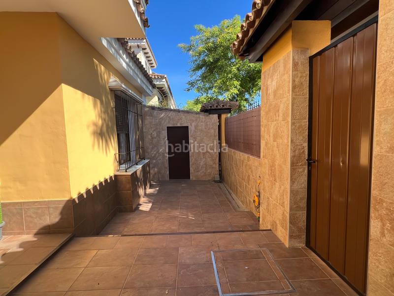 Foto 38773e41-81f2-41a1-9200-1fae9a442b3a. Casa pareada magnífico chalet pareado en Espartinas pueblo Espartinas