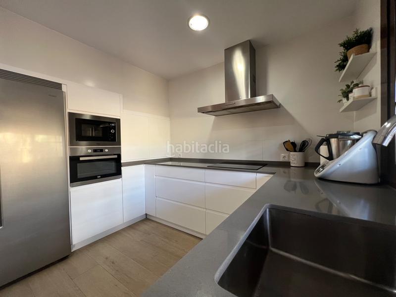 Foto 47807136-2cb8-48b0-8db3-3aba843b8e5d. Casa pareada magnífico chalet pareado en Espartinas pueblo Espartinas