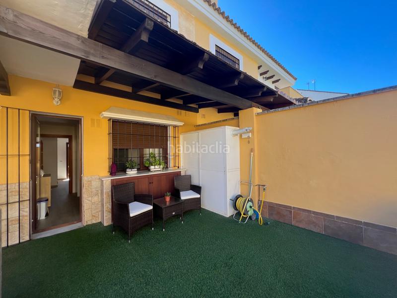 Foto 484b4e34-fca3-4cf1-968b-14a4ee6bdde6. Casa pareada magnífico chalet pareado en Espartinas pueblo Espartinas