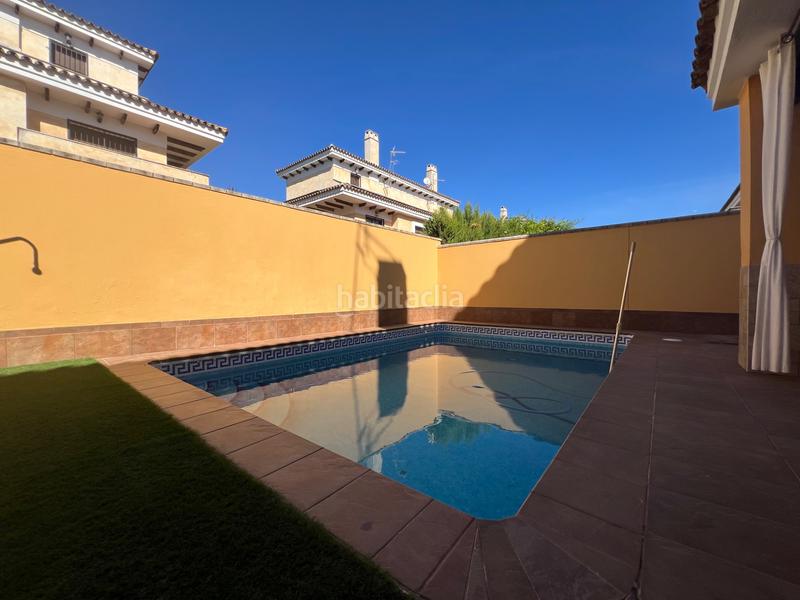 Foto 619aae33-03bd-43d3-a634-5d4ee598e632. Casa pareada magnífico chalet pareado en Espartinas pueblo Espartinas