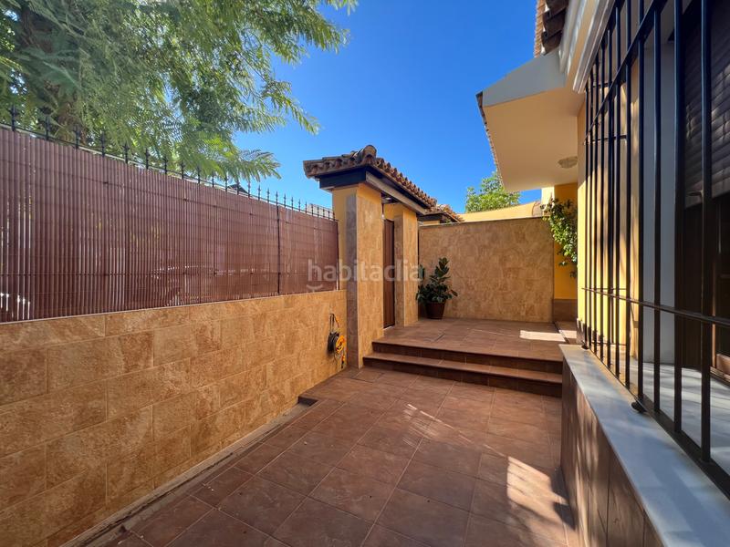 Foto 74091b29-8984-4cd2-a9df-e04b8a1569f9. Casa pareada magnífico chalet pareado en Espartinas pueblo Espartinas