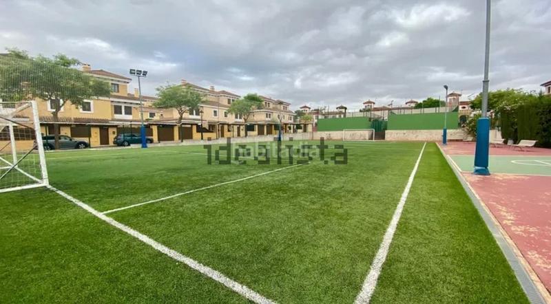 Foto 7a7b0192-c1f5-478e-bdf0-7309a978735c. Casa pareada magnífico chalet pareado en Espartinas pueblo Espartinas