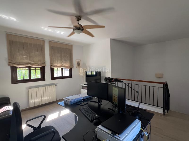 Foto 9402e0f9-6a99-4faa-b384-9d08d445c215. Casa pareada magnífico chalet pareado en Espartinas pueblo Espartinas