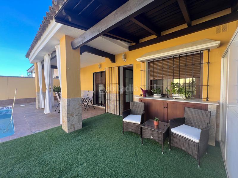 Foto a5fec145-067f-4a27-919a-895d07c621ae. Casa pareada magnífico chalet pareado en Espartinas pueblo Espartinas