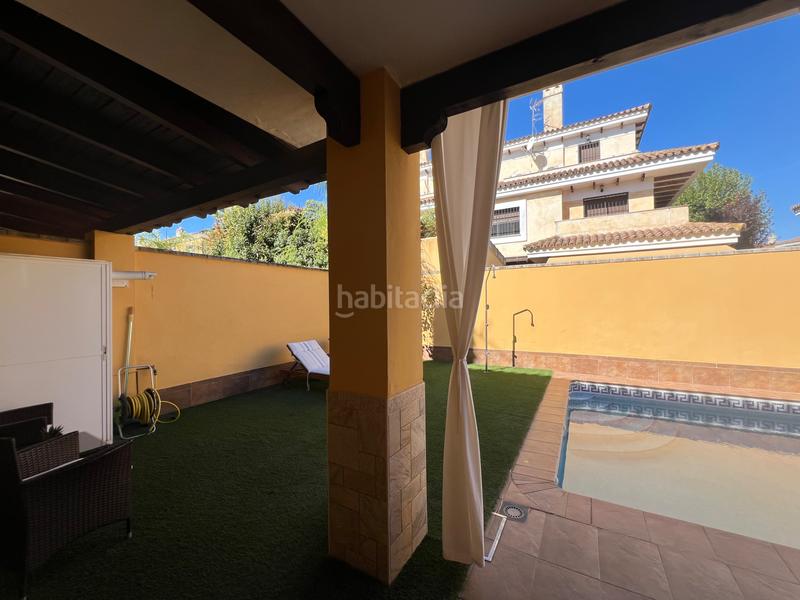 Foto a6ec5594-c15e-41a7-be48-12cc07bf5c83. Casa pareada magnífico chalet pareado en Espartinas pueblo Espartinas