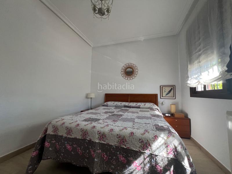 Foto ebb47b0b-4208-4ff0-809f-f3c5e1cc2ecb. Casa pareada magnífico chalet pareado en Espartinas pueblo Espartinas