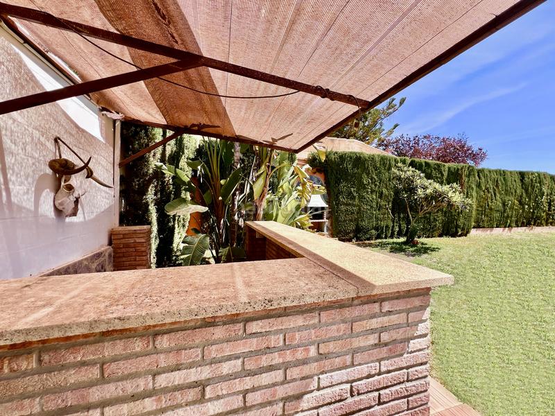 Foto 5ca5cdab-651b-497e-906f-999bdfe0c96d. Chalet avec cheminée piscine dans ramal de Espartinas Espartinas