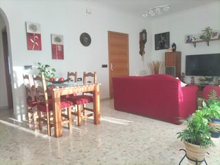 Semi detached house in Albaida del Aljarafe