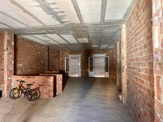 Casa adossada  Avenida alcaldesa maría regla jiménez. Casa adosada con gran potencial en el centro del pueblo