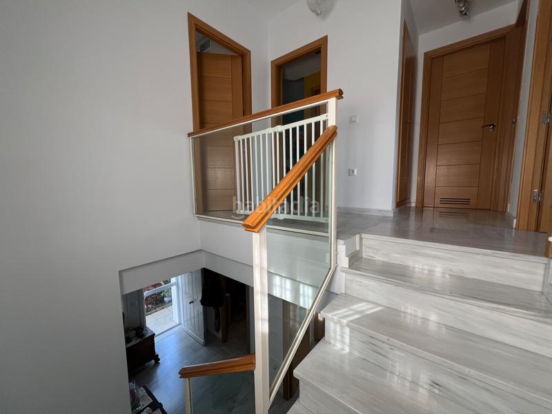 Foto 11e805e8-7263-4096-b646-4901d1777c99. Chalet magnífico chalet independiente en Colegio Europa Espartinas