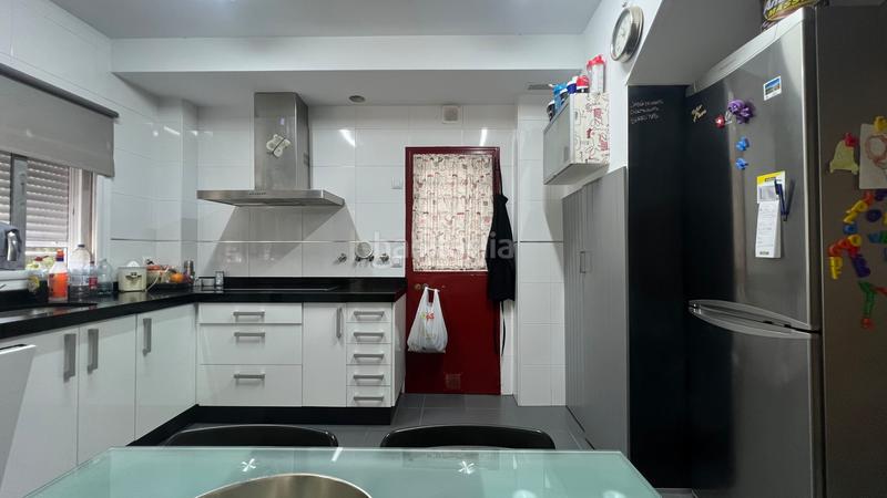 Foto 225b437f-b907-4ec5-8c97-ec8f80f16e2a. Chalet magnífico chalet independiente en Colegio Europa Espartinas