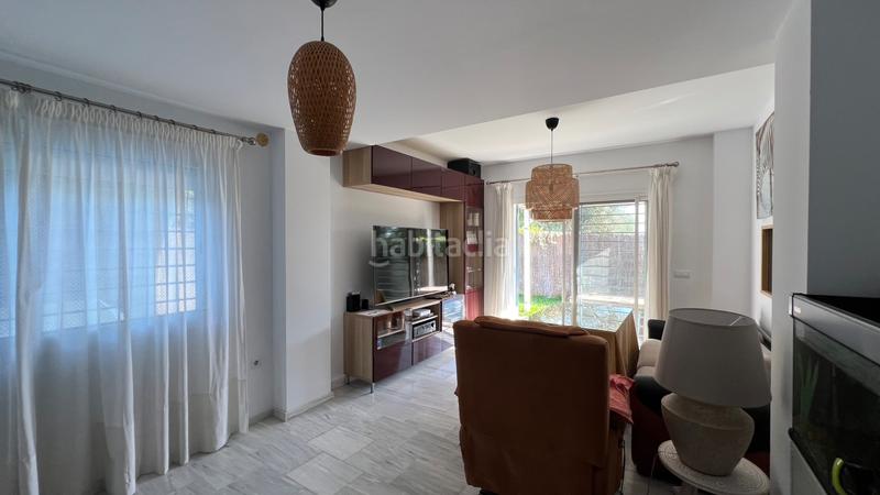 Foto 443e82a3-38d9-40cf-92fd-a6891bbf832d. Chalet magnífico chalet independiente en Colegio Europa Espartinas