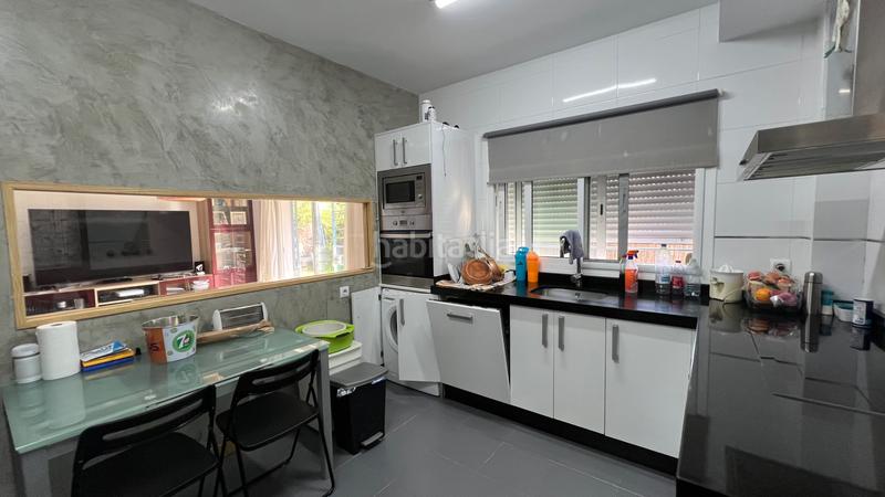 Foto 7de0a02a-837d-401e-a5ad-c27885853893. Chalet magnífico chalet independiente en Colegio Europa Espartinas