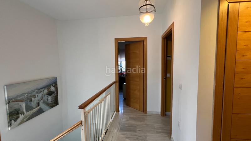 Foto a45052c1-9d79-46d0-b6b7-2b61a1e35259. Chalet magnífico chalet independiente en Colegio Europa Espartinas