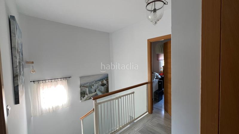 Foto b05e21fe-f579-46c1-b7f3-b25fc42d5ec4. Chalet magnífico chalet independiente en Colegio Europa Espartinas