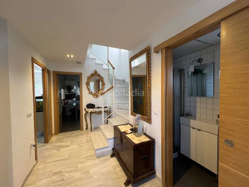 Foto efef03ed-bfe6-402d-82c7-a9e4c58a9f34. Chalet magnífico chalet independiente en Colegio Europa Espartinas