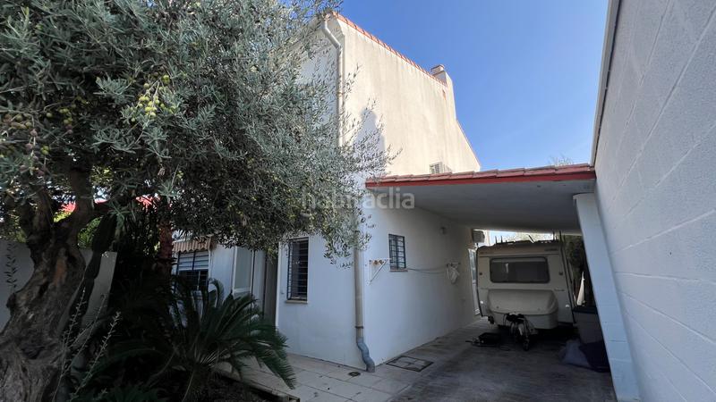 Foto f0783df2-ed2c-42f9-b85d-45d1ffd89f2a. Chalet magnífico chalet independiente en Colegio Europa Espartinas