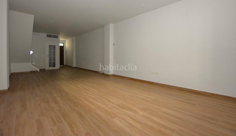 Foto 222f3401-caf3-44e2-a7a5-48463b012e22. Semi detached house with heating in Gines