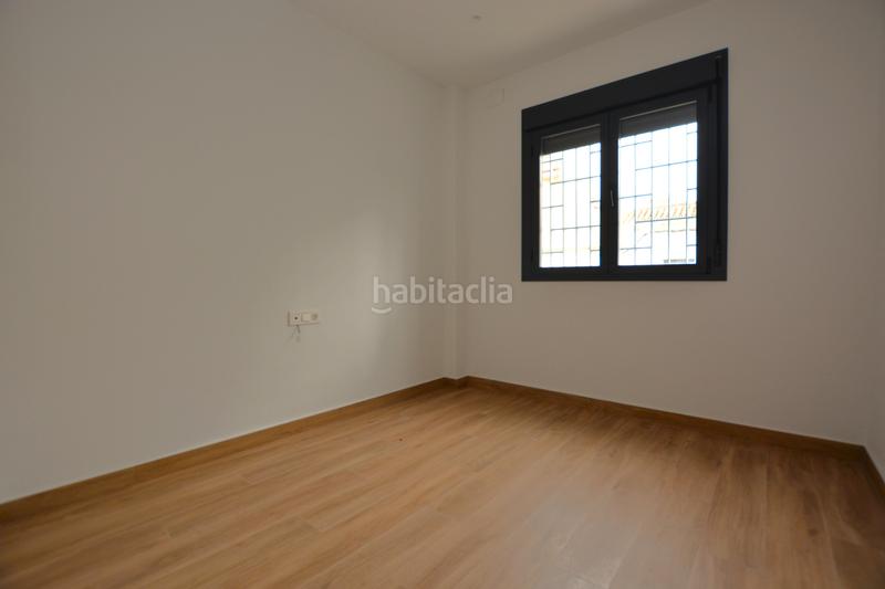 Foto 83af1d15-47b6-4ede-8897-4d9f40bbfddf. Semi detached house with heating in Gines