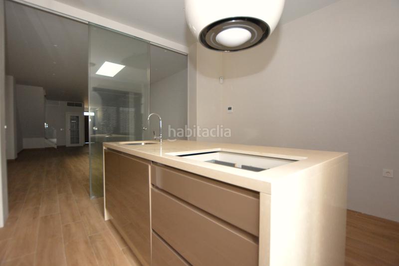 Foto d72c9ed1-21fe-4eff-8d85-e0549366b16f. Semi detached house with heating in Gines