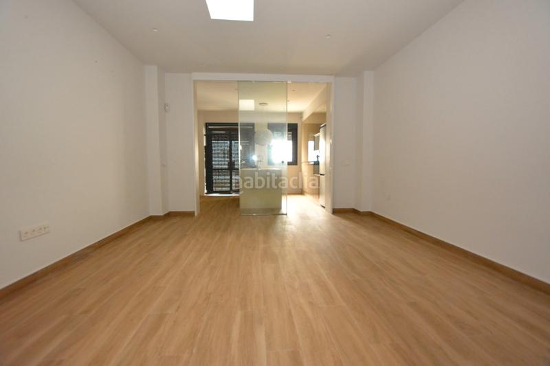 Foto fd1ad2d0-9352-4d7e-9ab3-1798a87315ac. Semi detached house with heating in Gines