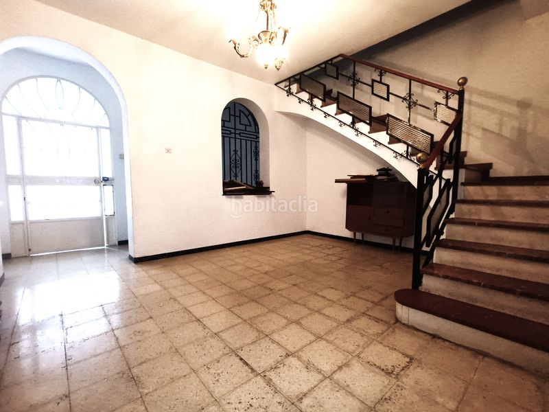 Foto afdeb2a9-be07-47e4-bc19-c68eb83da37c. Casa adossada amb xemeneia aparcament a Olivares