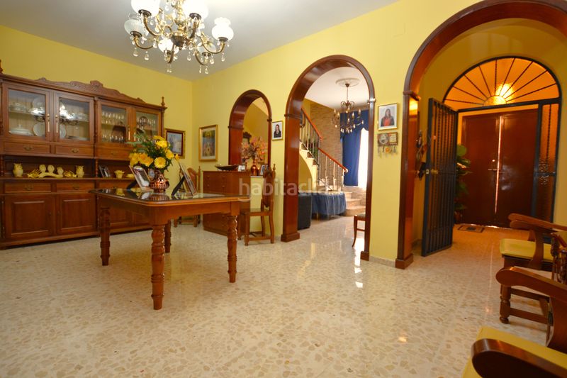 Foto 060b0693-abe5-414a-8920-2ca082cbea6e. Casa adosada en calle juan ramón jiménez 20a gran adosada lista para entrar a vivir!!! en Olivares