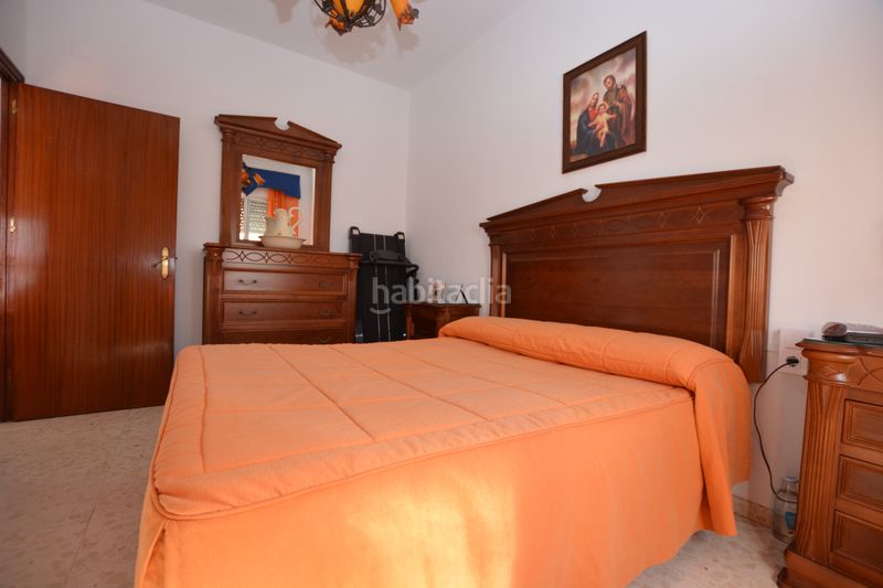 Foto 60085a0f-8e3e-4b5b-b0f4-07be51874611. Casa adosada en calle juan ramón jiménez 20a gran adosada lista para entrar a vivir!!! en Olivares